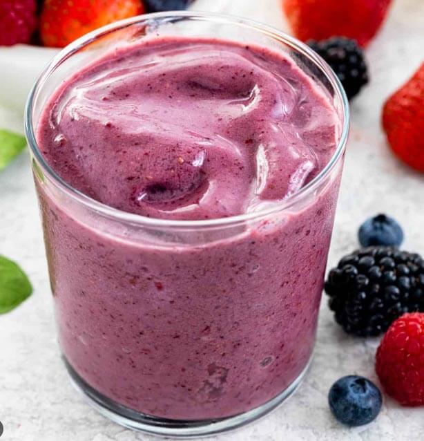 A cup of Berry smoothies